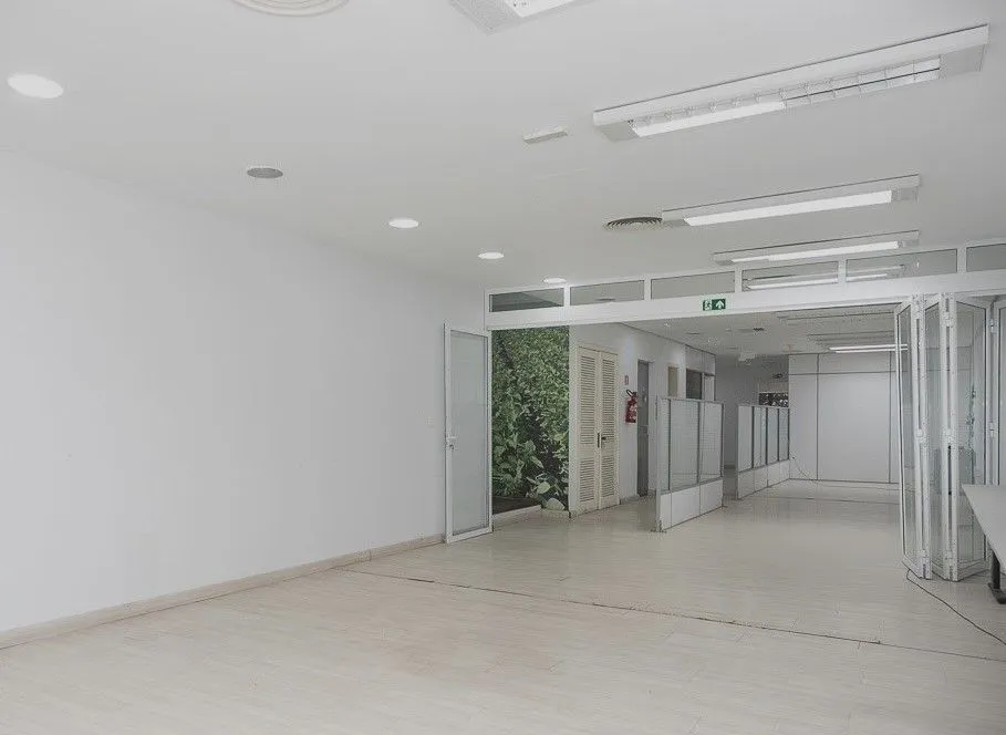 Imagem PRÉDIO COMERCIAL na Rua Cel. Bordini Bairro Auxiliadora - Porto Alegre