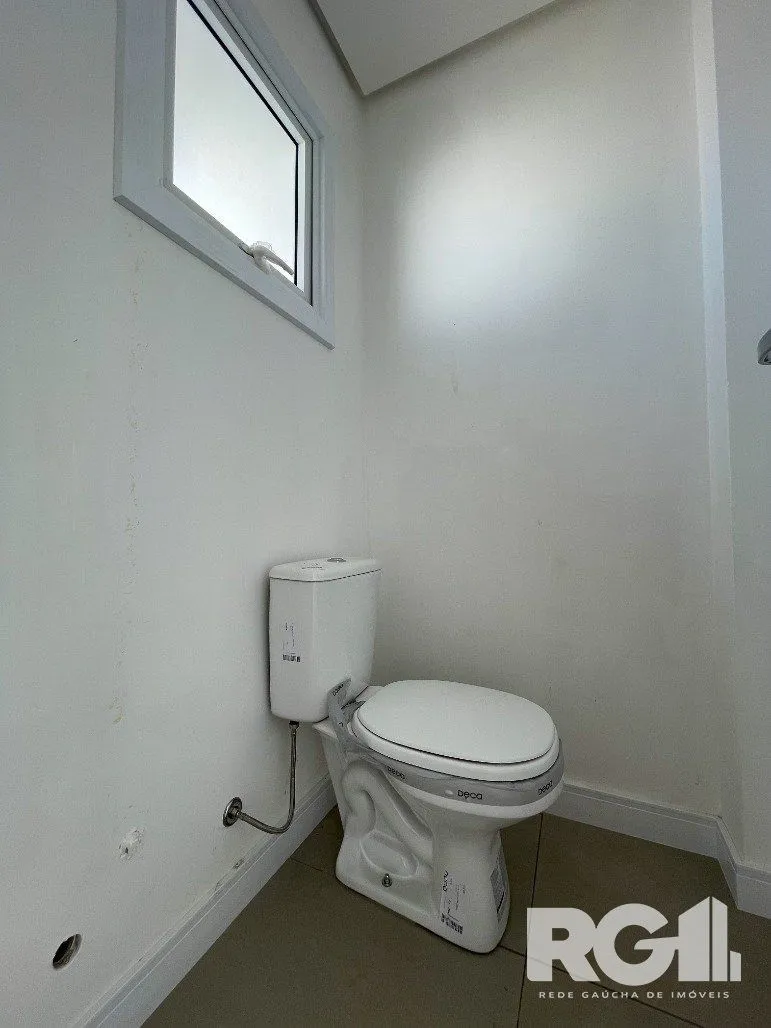 Imagem Casa em bairro planejado de Canoas com excelência em beleza e qualidade.