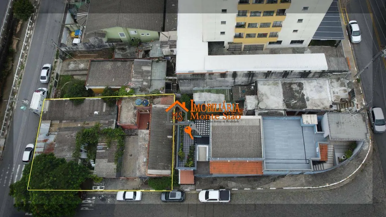 Imagem Terreno à venda com 400 m² no Jardim Vila Galvão - Guarulhos/SP