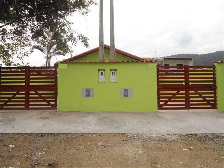 Imagem Casa com 2 Quartos à Venda, 50 m² em Santa Terezinha - Itanhaém