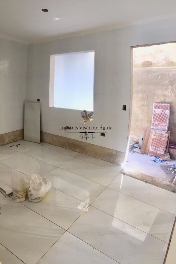 Imagem CASA RESIDENCIAL em CURITIBA - PR, TATUQUARA
