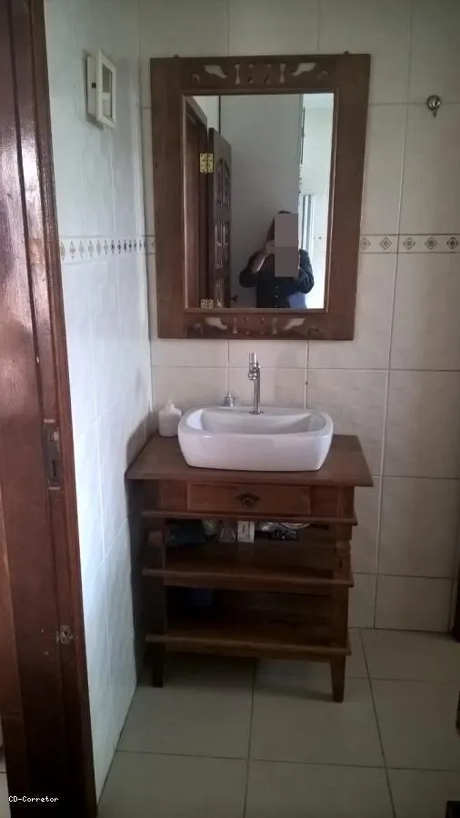 Imagem Sobrado para Venda em Ribeirão Pires / SP no bairro Bocaina