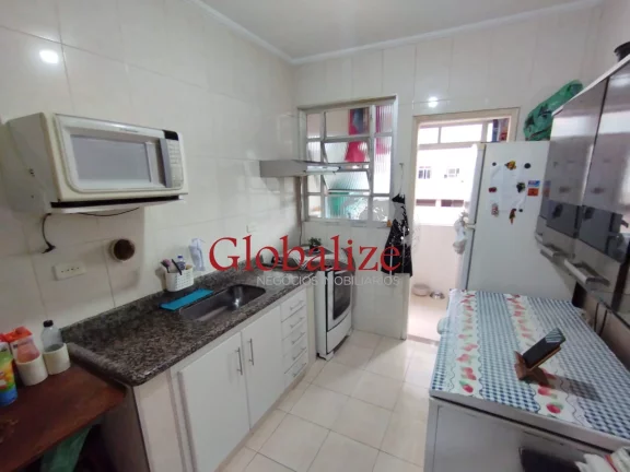 Imagem Apartamento à venda, com 2 quartos por R$320.000,00 no bairro do Campo Grande em Santos