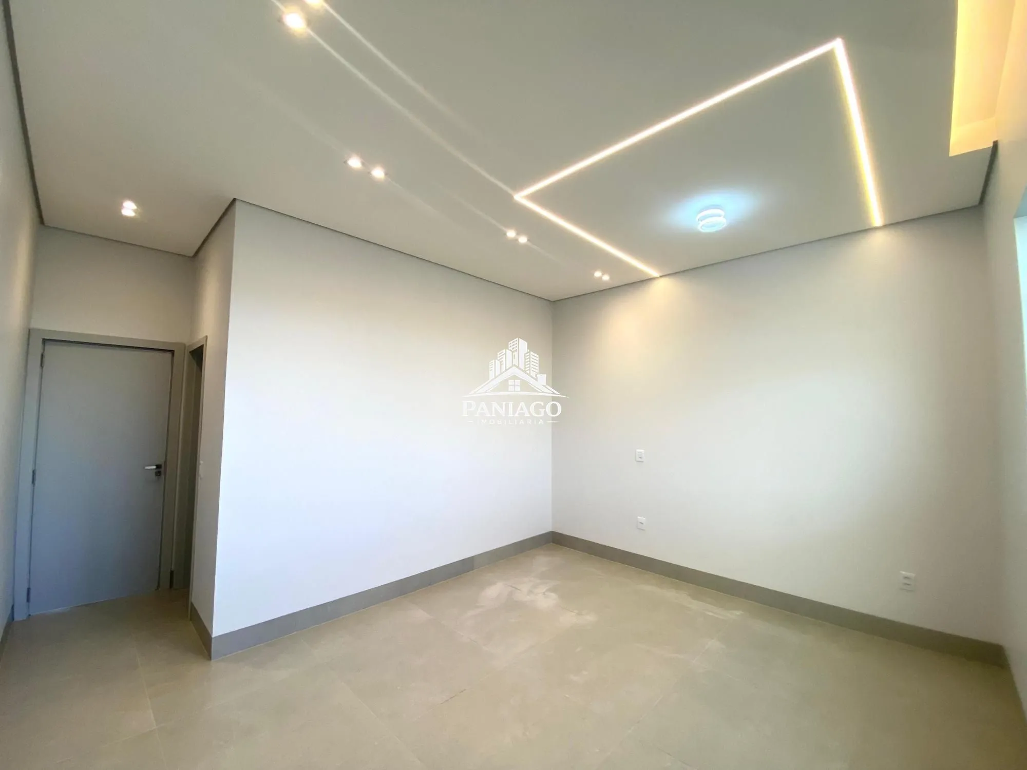Imagem Casa 3 suítes (1 master), piscina c/ hidro, Residencial Recanto Suíço, Sinop-MT