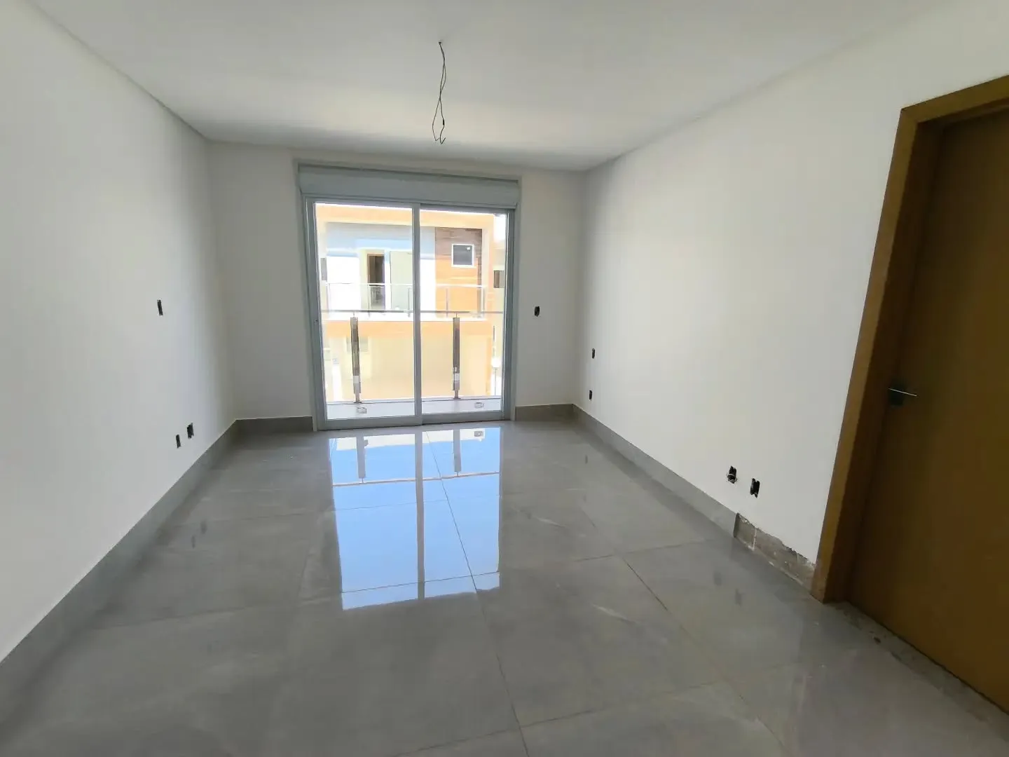 Imagem Atlantic Di Lourenzzo Unidade Promocional 4 Suites 191 MÂ²