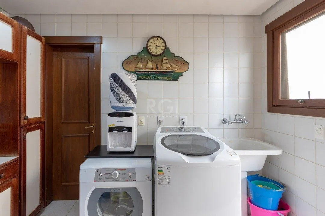 Imagem Casa Condominio para Venda - 352.91m², 4 dormitórios, sendo 4 suites, 4 vagas - Terra Ville