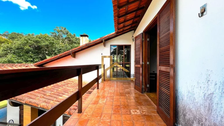Imagem Casa de Campo com 5 Suítes e Piscina em Condomínio com Lagos e Lazer à 25 minutos do centro de Teresópolis/RJ