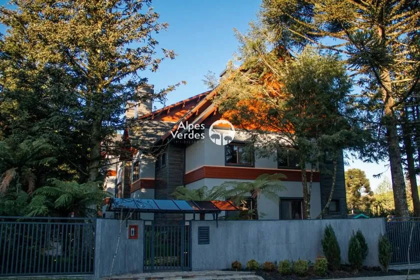 Foto do imóvel Vende-se Apartamento em Gramado, Vila Jardim, com 3 quartos
