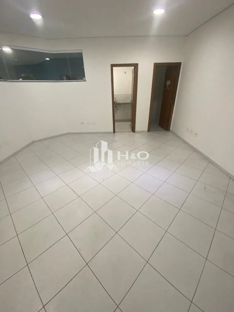 Imagem Ótima sala comercial para locação na Vila Manchester