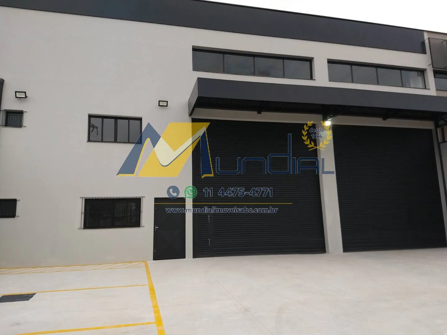 Imagem Galpão comercial completo para sua empresa crescer com estrutura.