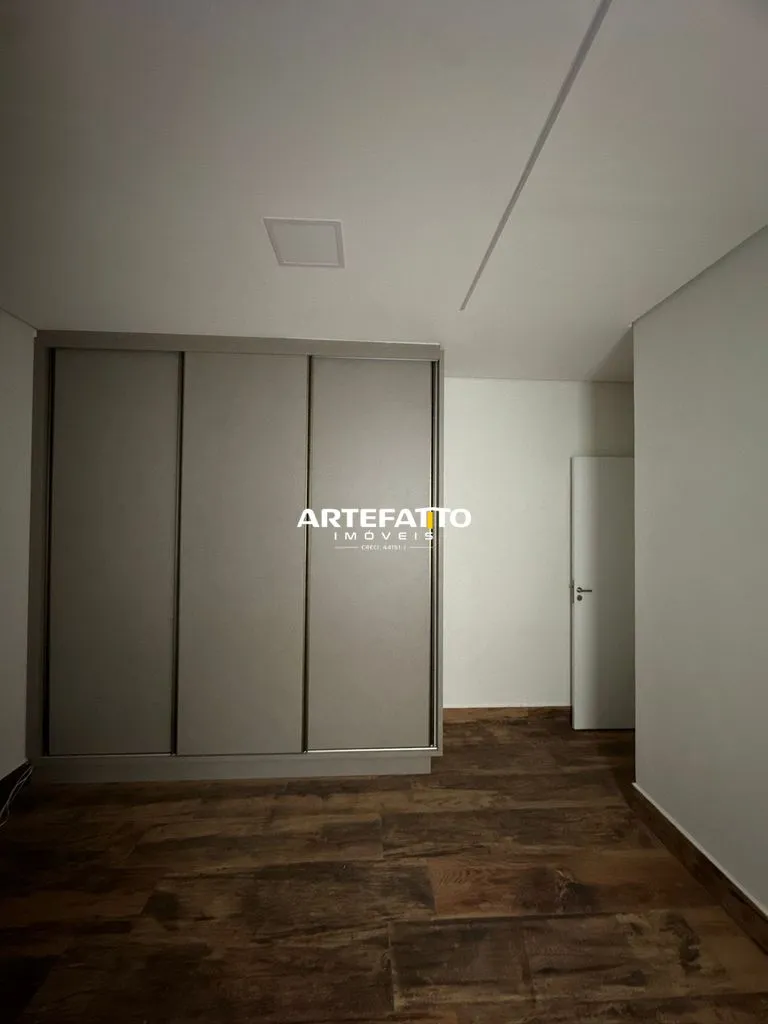 Imagem Apartamento novo rico em armário disponível para venda no Jd Santa Lúcia