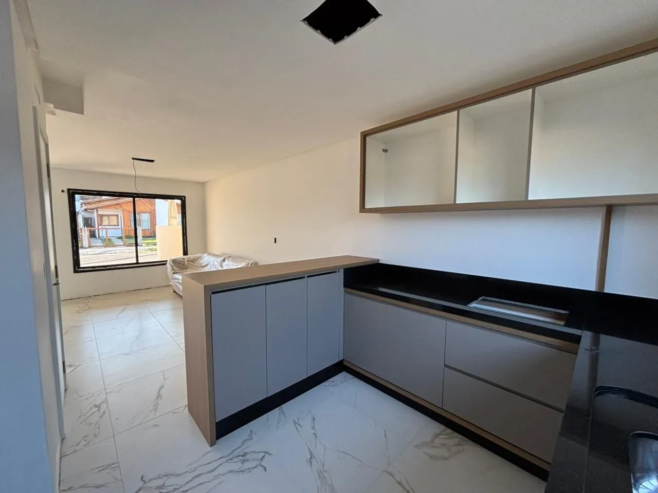 Imagem Duplex à venda em Torres, Morada Das Palmeiras, com 2 quartos, 84m2