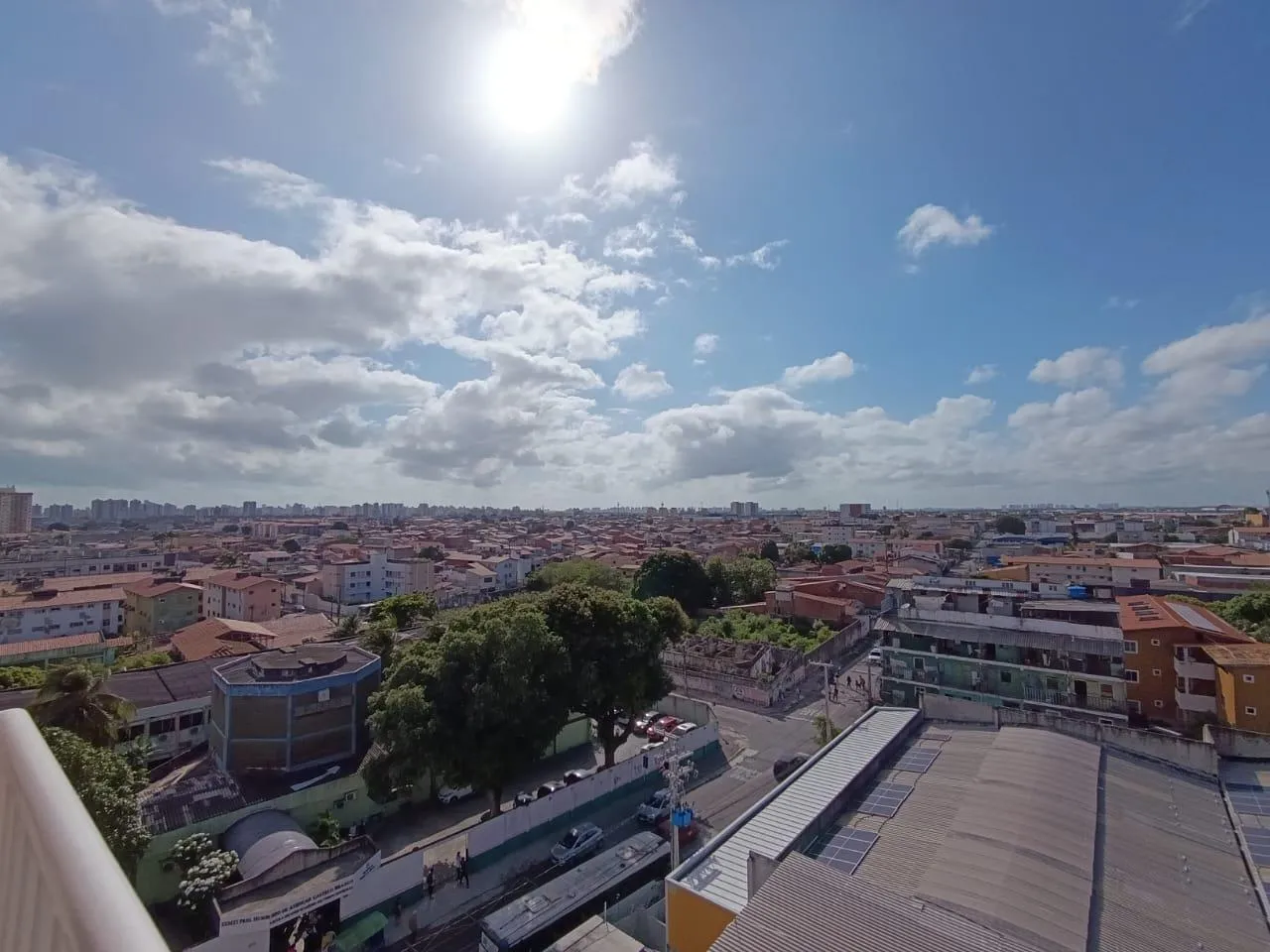 Imagem Apartamento para Venda em Fortaleza, Montese, 3 dormitórios, 1 suíte, 2 banheiros, 2 vagas