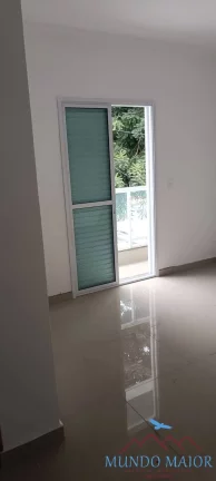 Imagem Sobrado Novo, 3 Suítes, 4 Vagas e Quintal Incrível no Parque São Vicente!