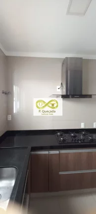 Imagem Casa com 03 suítes disponível para locação!