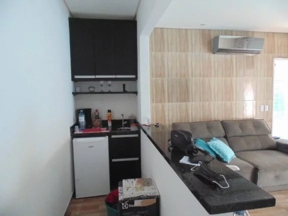 Imagem Casa com 3 dormitórios à venda, 142 m² por R$ 700.000,00 - Maracanã - Praia Grande/SP