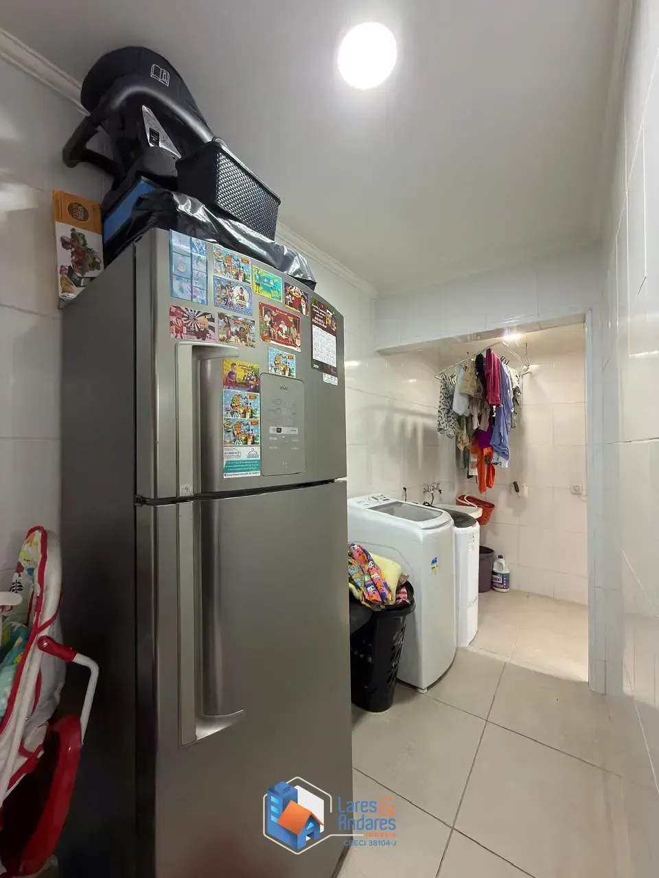 Imagem Sobrado para venda em Vila Nivi com 3 quartos, sendo 1 suíte, 100m²