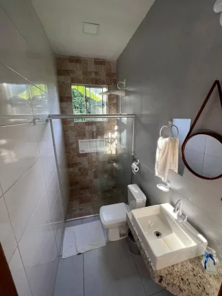 Imagem CASA BOMBAÇA COM SALÃO DE EVENTOS
