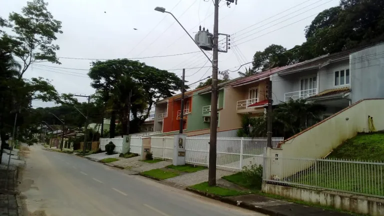 Imagem Terreno à Venda, 1.063 m² em América - Joinville
