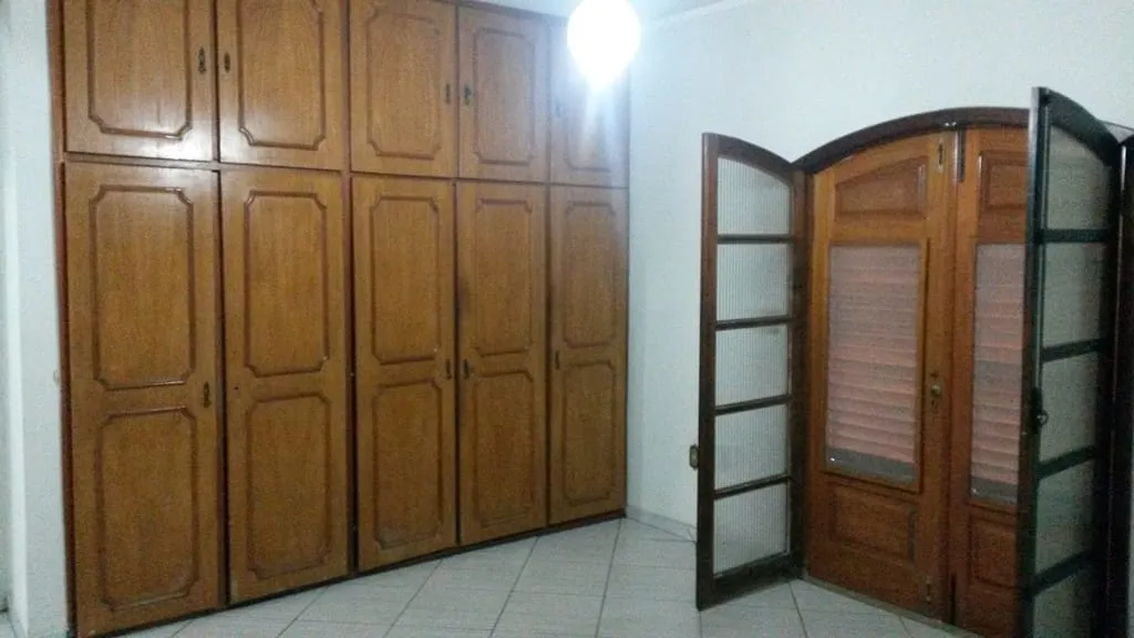 Imagem Comercial à venda 4 Quartos, 1 Suite, 9 Vagas, 265.5M², Ponte Alta, Aparecida - SP