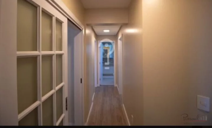 Imagem O Residencial Porto Seguro é localizado no centro da cidade, contém 4 dormitórios sendo 1 suíte ...