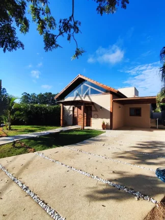 Foto do imóvel Casa de Campo charmosa e mobiliada espera por você - Ninho Verde I