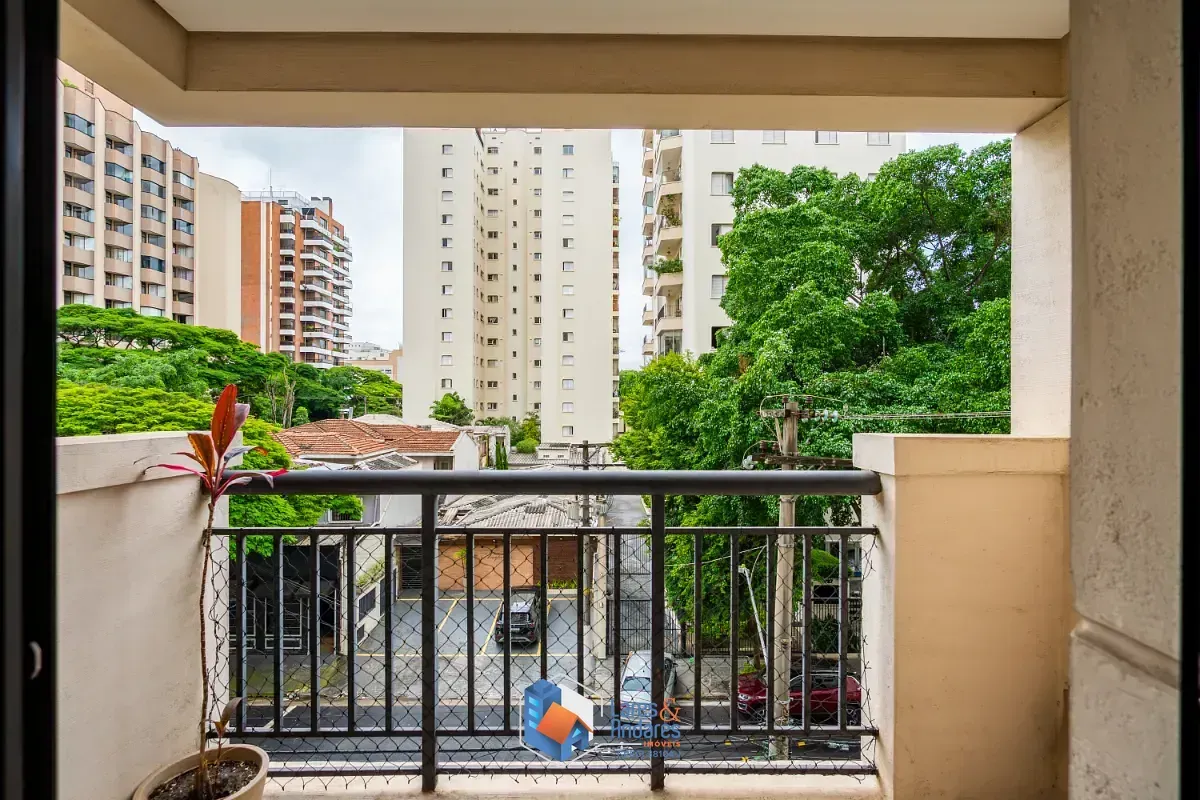 Imagem Apartamento para venda em Moema com 2 quartos, sendo 1 suíte, 56m²