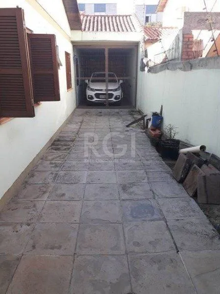 Imagem Casa no bairro Jardim Botânico de 3 dormitórios
