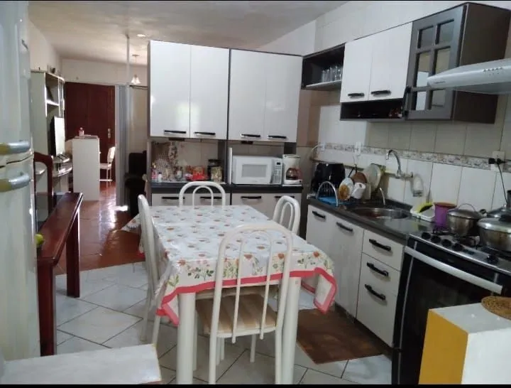 Imagem Casa para Venda - 120m², 2 dormitórios, 2 vagas - Jardim Floresta