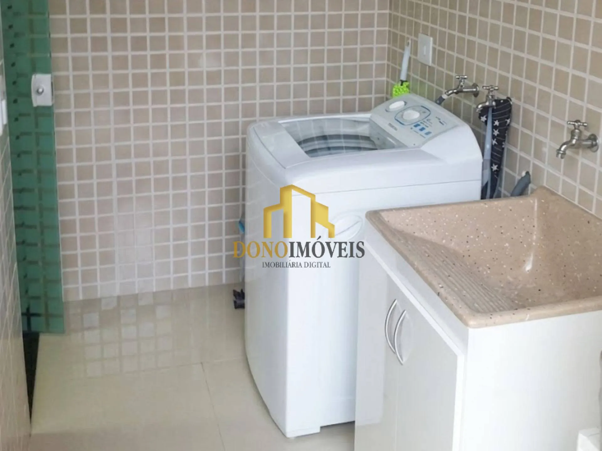 Imagem Sobrado 275 m² 3 dorms 1 suíte 4 vagas churrasqueira Santa Terezinha SBC