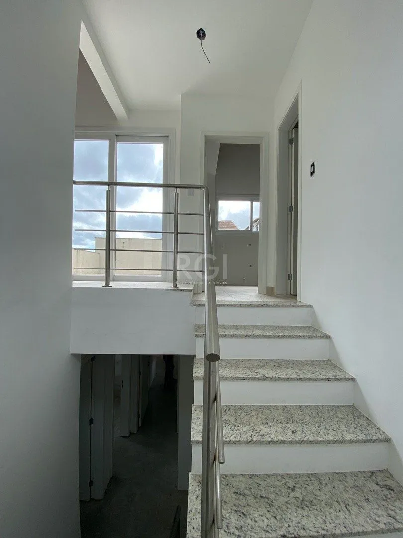Imagem Casa Condominio para Venda - 195m², 3 dormitórios, sendo 1 suites, 2 vagas - Tristeza