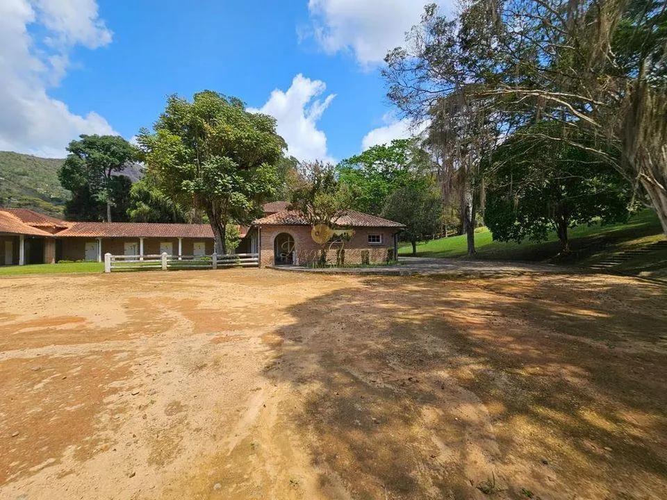 Imagem Empreendimento para Venda em Teresópolis / RJ no bairro Parque do Imbui