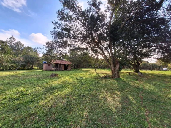Imagem EXCELENTE TERRENO, de 3.200m², Condomínio Fechado, com Lagoas, Águas Claras