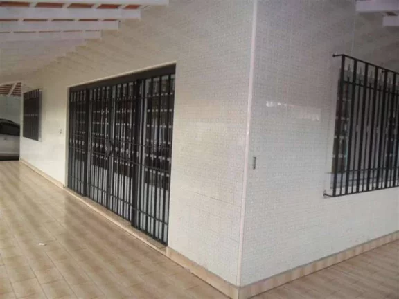 Imagem Casa com 3 dorms, Flórida, Praia Grande - R$ 850 mil, Cod: 2633