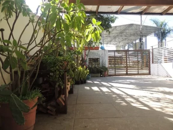 Imagem Encante-se com esta casa no Ambrósio, Garopaba-SC: conforto, praticidade e lazer!