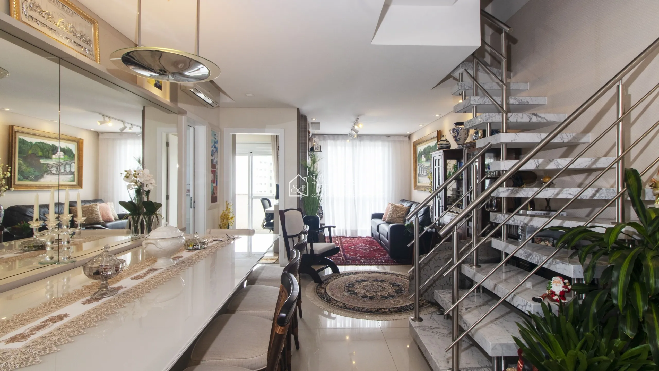 Imagem Cobertura Duplex - Mobiliado - Centro de Florianópolis