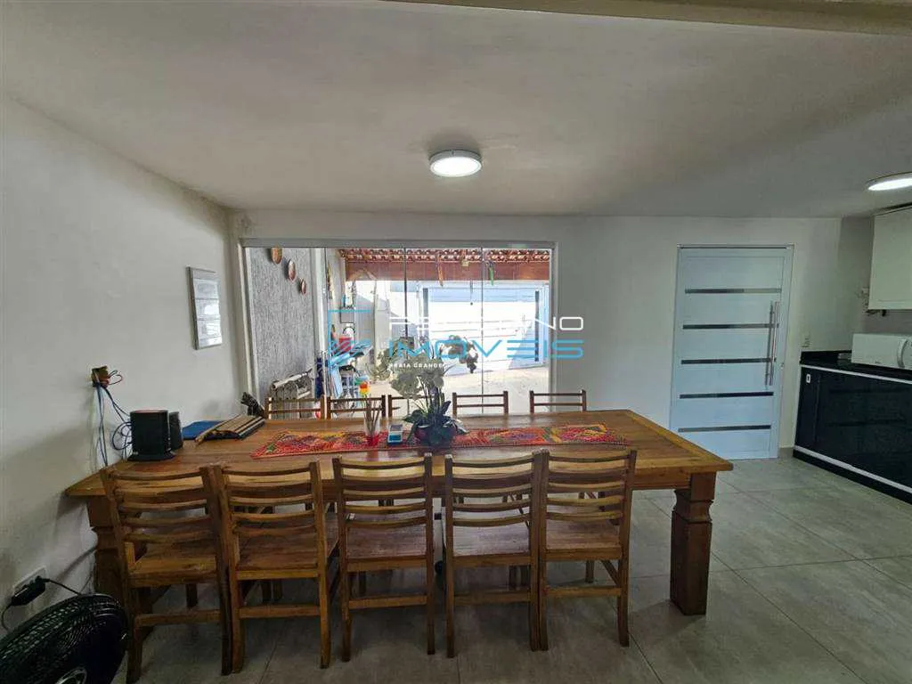 Imagem Sobrado com 3 quartos, Solemar, Praia Grande - R$ 775 mil, Cod: 7556