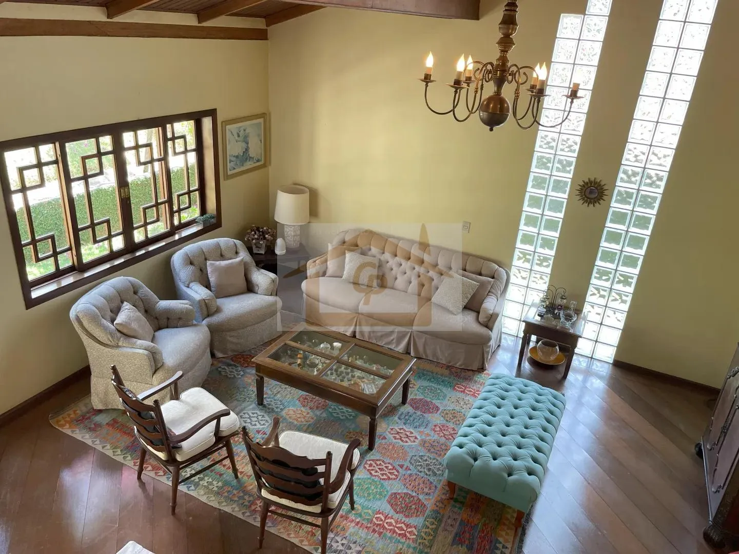 Imagem Magnífica casa bem ao estilo Granjeiros! São 3 suítes 6 Garagens