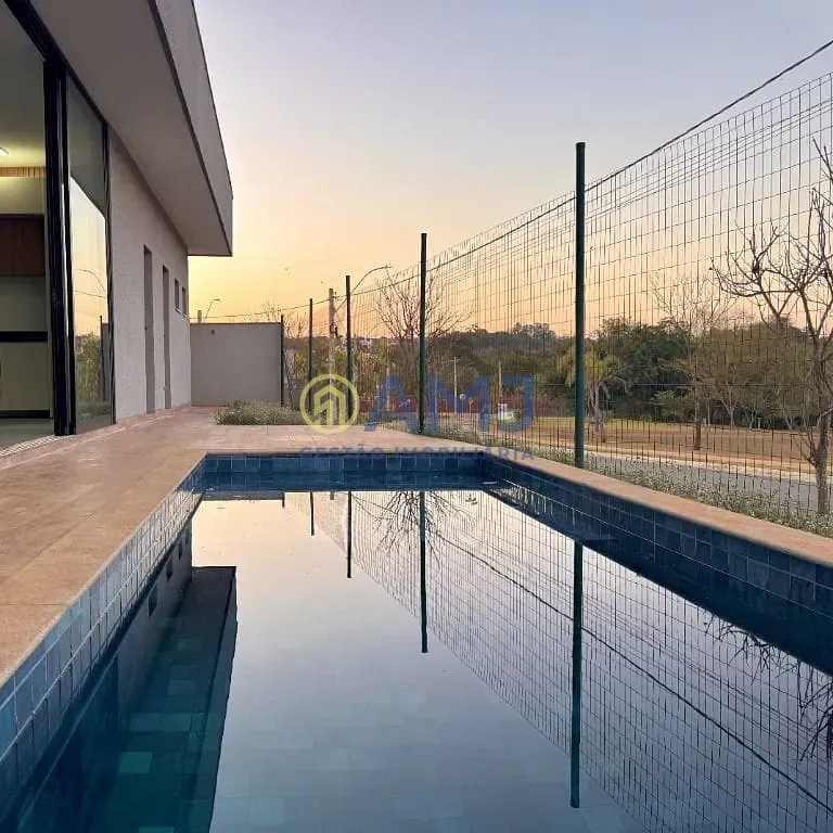 Imagem Venda de Casa Térrea no Jardins Porto | Lote de Esquina | Vista para Reserva