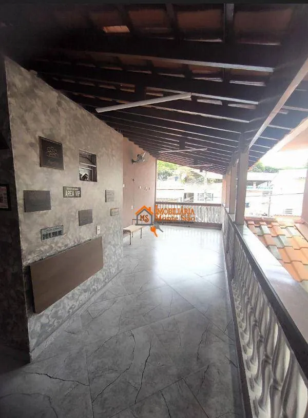 Imagem Sobrado com 3 dormitórios à venda, 356 m² por R$ 970.000 - Jardim Munhoz - Guarulhos/SP