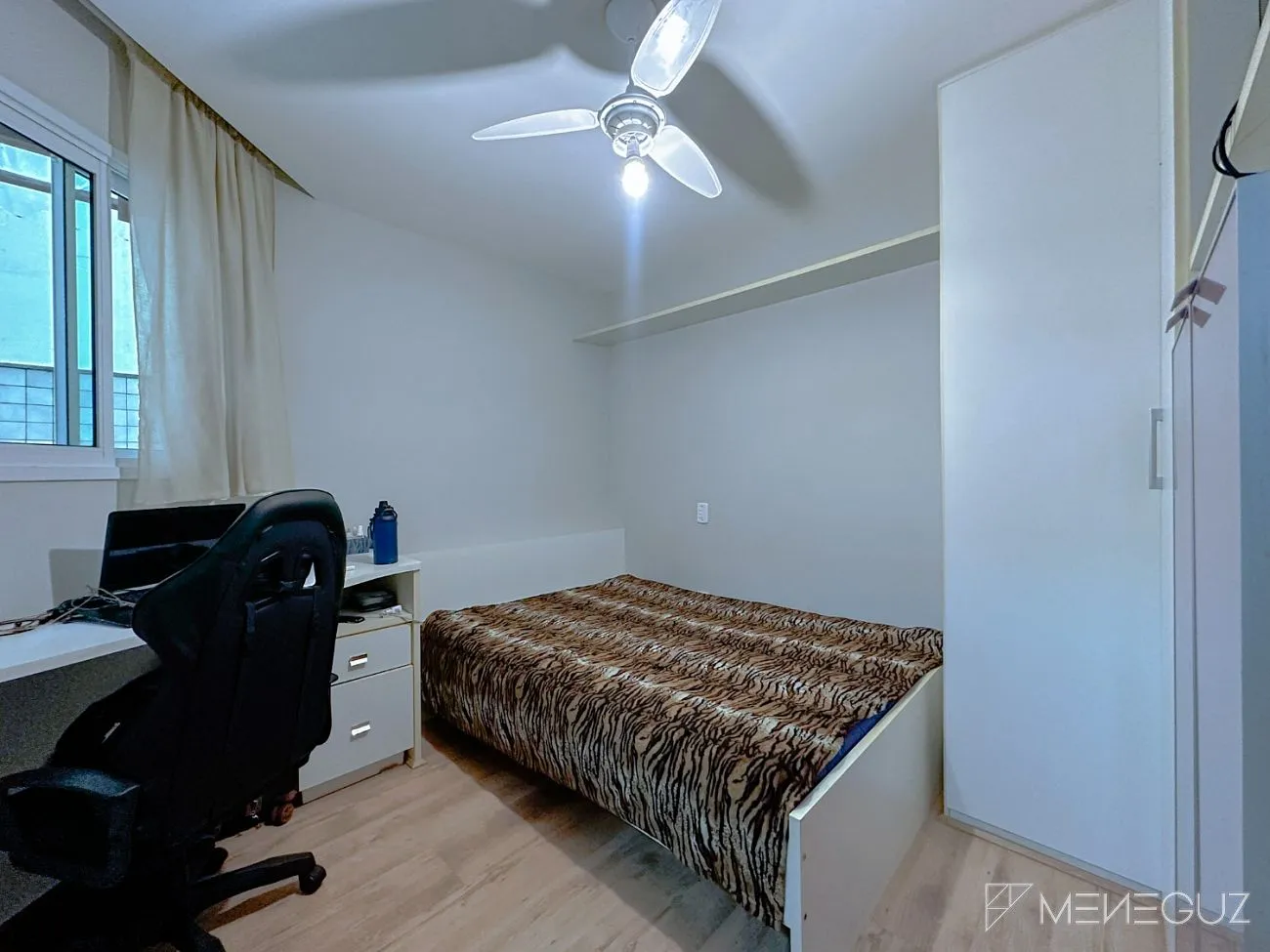 Imagem Apartamento 4 Quartos de frente para o mar com área externa!