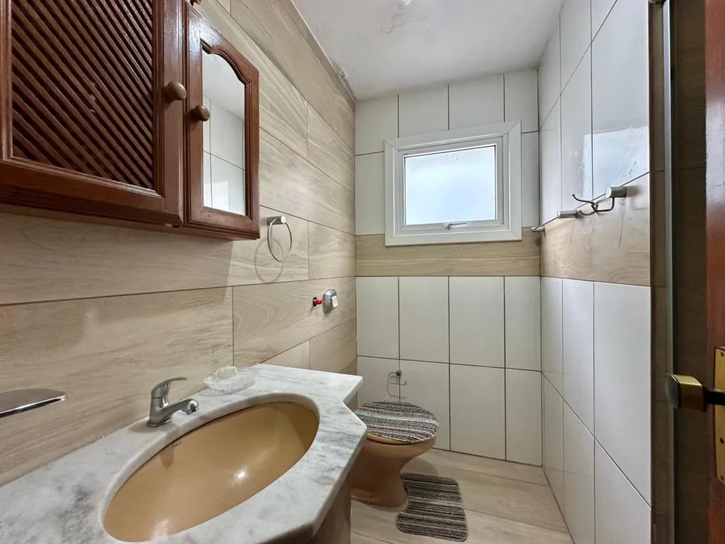 Imagem Apartamento 2Dórmitórios dependência - Bairro Centro