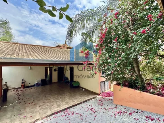 Imagem Casa rústica à venda no Paisagem Renoir Granja Viana