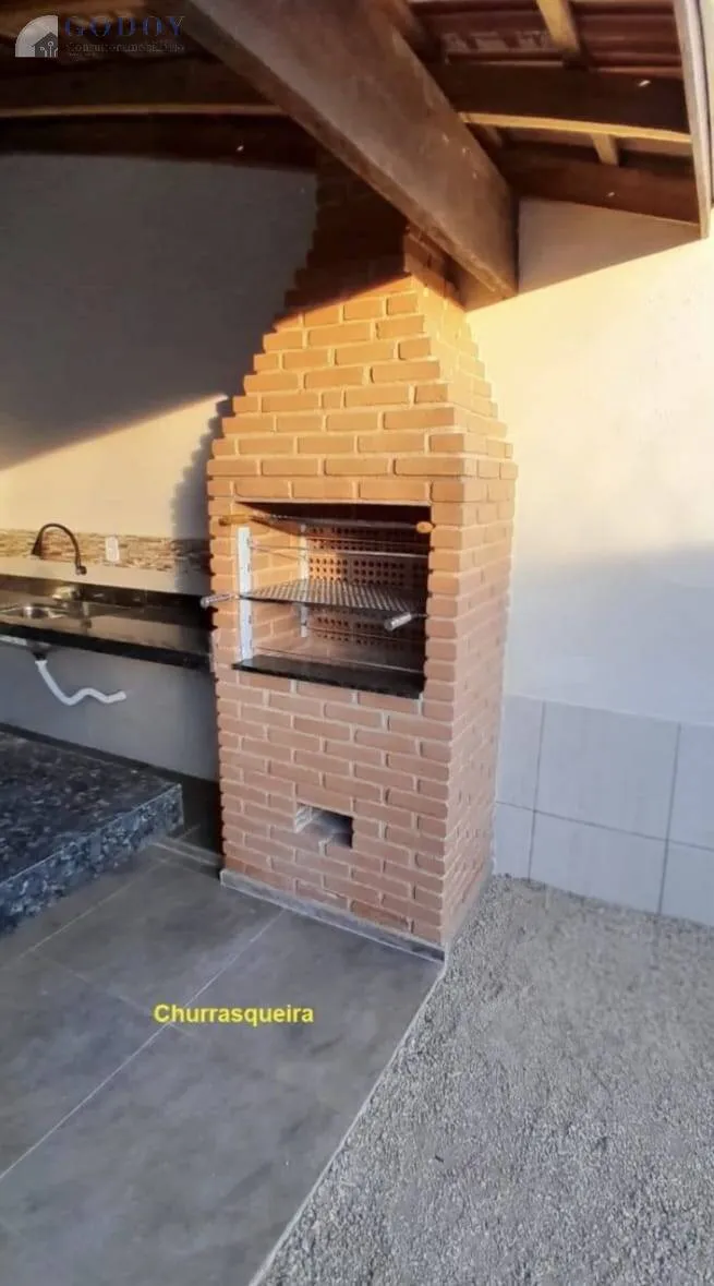 Imagem Casa Nova com Espaço Gourmet no Cond. Laguna - Conforto, Estilo e Lazer.