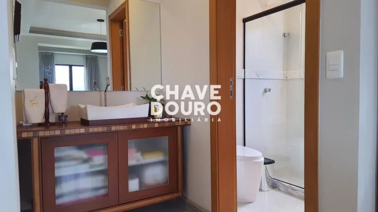 Imagem Casa moderna com 3 suítes próxima do bairro do Alto, para venda em Teresópolis RJ