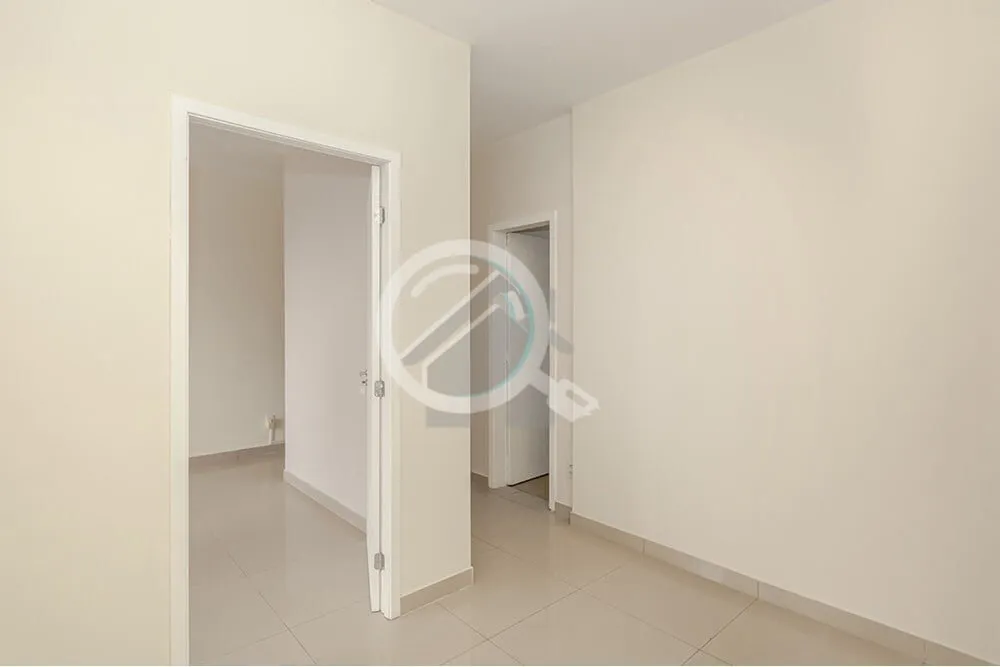 Imagem Disponível para venda uma excelente sala comercial localizada na Rua dos Andradas, no coração do ...
