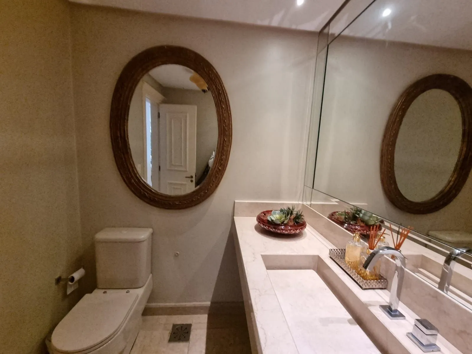 Imagem Casa em condomínio 515,73m2, 04 suítes no Bairro Boa Vista