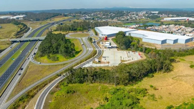 Imagem Galpão Industrial na Vila Tramontano com 34.430,67 m²