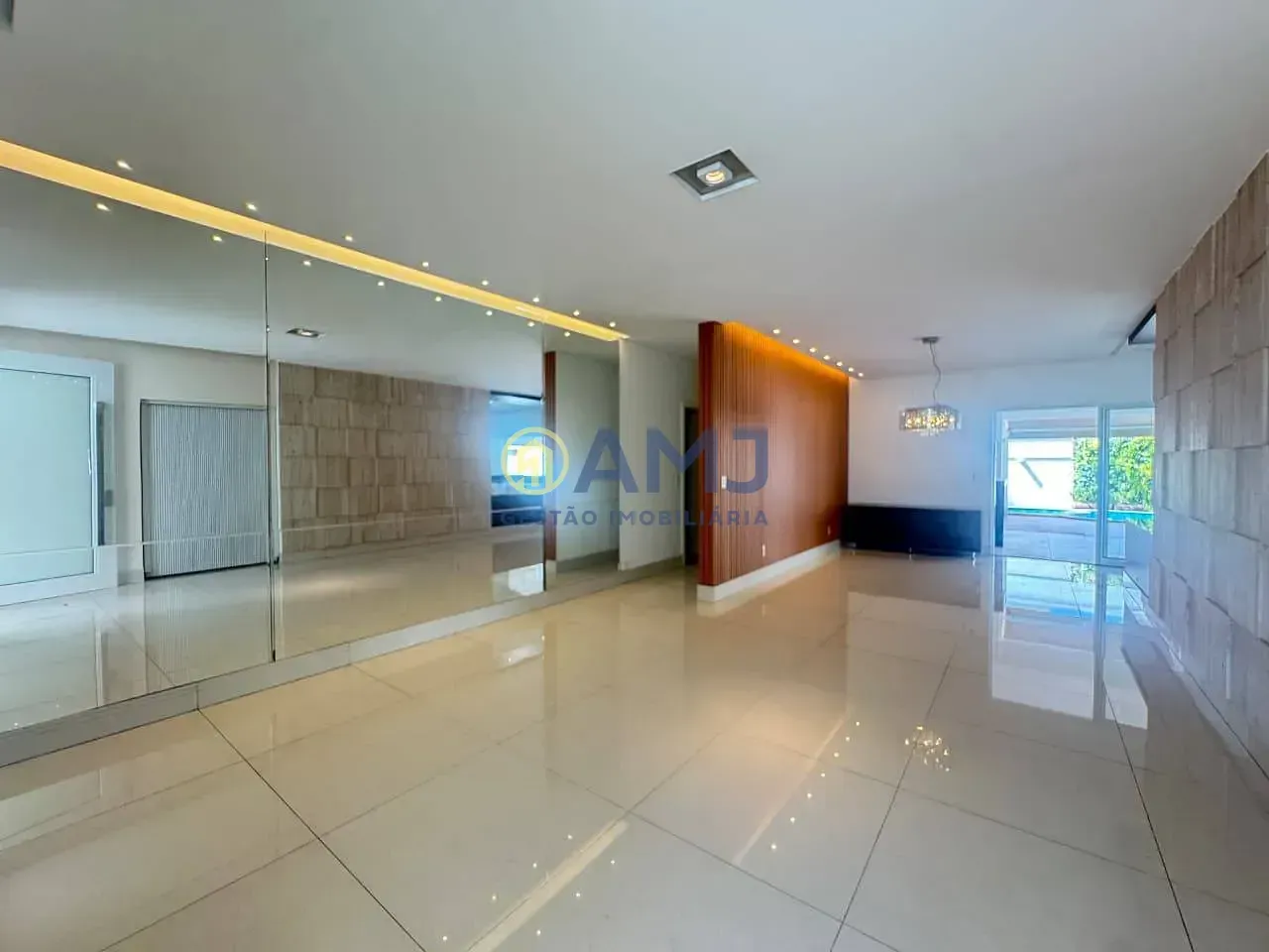 Imagem Casa à venda 3 suítes no Residencial Granville