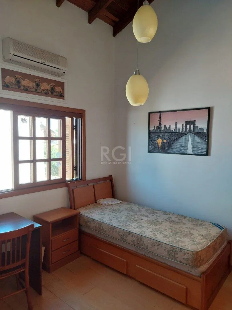 Imagem Casa para Venda - 156m², 3 dormitórios, sendo 1 suites, 2 vagas - Guarujá
